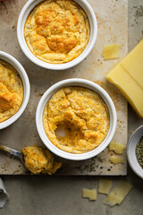 soufflés aux oeufs et fromage fait maison