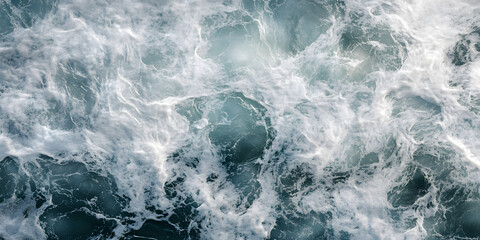 Chaotic interplay of ocean and stormy sky