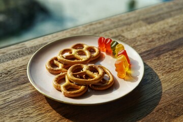 pretzel and haribo jelly