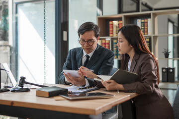 Lawyer and team Discuss problems and work related to legal work.
