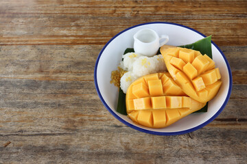Mango sticky rice is a traditional Southeast Asian and South Asian dessert made with glutinous rice, fresh mango and coconut milk