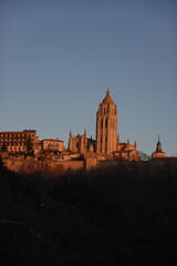 Fototapeta premium Catedral de Segovia in the sunset