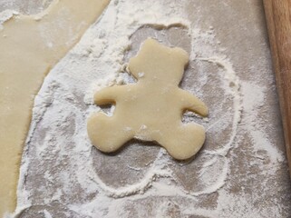 christmas gingerbread cookie mold bear