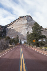 road to the mountain