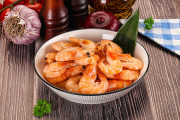Steamed red prawn with spices