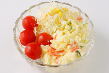 ミニトマトとポテトサラダ