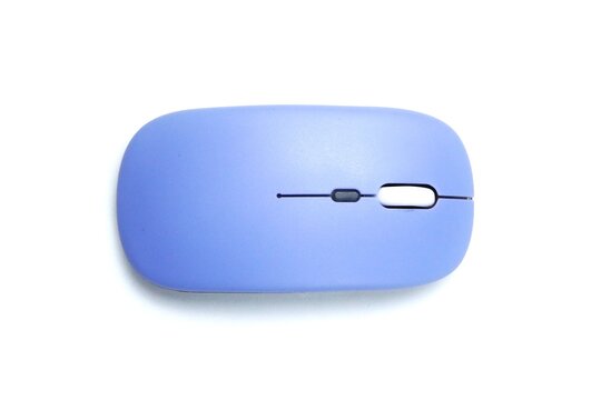 purple computer mouse on a white background