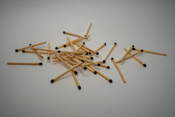 match, matches, isolated, wood, fire, white, matchstick, stick, burn, light, wooden, object, danger, flame, flammable, matchbox, close-up, matchsticks, red, closeup, macro, heap, heat, pile, ignite