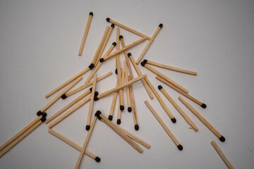 match, matches, isolated, wood, fire, white, matchstick, stick, burn, light, wooden, object, danger, flame, flammable, matchbox, close-up, matchsticks, red, closeup, macro, heap, heat, pile, ignite