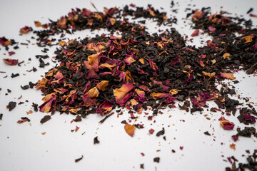 tea, dry, food, isolated, black, white, drink, leaf, green, spice, leaves, herbal, medicine, pile, dried, healthy, fruit, herb, heap, red, plant, ingredient, organic, nature, brown