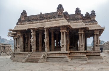 Obraz premium Vittala Temple in Hampi – Architectural Marvel. Karnataka. India.