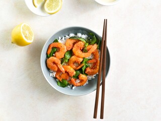 Roasted prawn with basil leaves