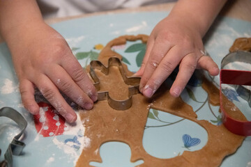 baking christmas cookies