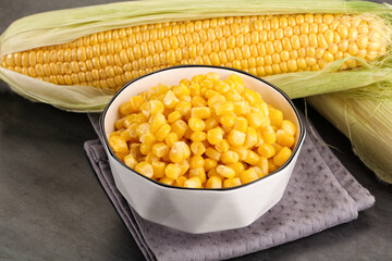 Canned sweet young corn grain