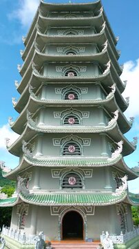 Thap Xa Loi is a serene Buddhist temple in Da Nang, showcasing beautiful architecture, intricate sculptures, and a peaceful atmosphere surrounded by nature.