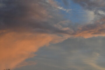 Clouds in the sky.
Bagenalstown(Muine Bheag), County Carlow, Ireland
