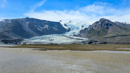 Melting glaciers and shimmering icebergs in a pristine Icelandic natural reserve