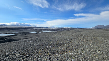 Melting glaciers and shimmering icebergs in a pristine Icelandic natural reserve