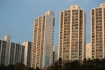 Image of apartments, sky, and clouds near Daecheongcheon walking trail
