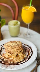 Pancakes with Peanut Butter, Bananas and Chocolate