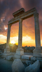 Fototapeta premium Ruins of the ancient town of Laodikeia is one of the cities of Anatolia in the 1st century BC. Denizli, Turkey. 