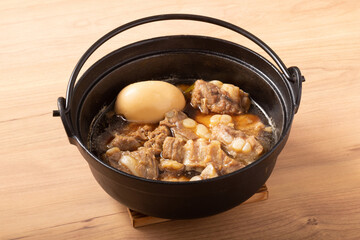 豚バラ軟骨の煮込み