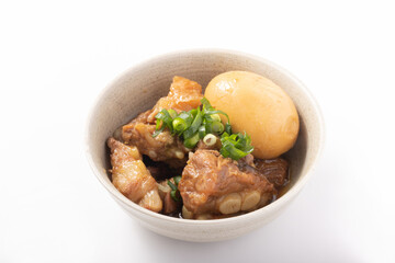 豚バラ軟骨の煮込み