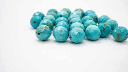 ターコイズ　64面カット　8mmサイズ