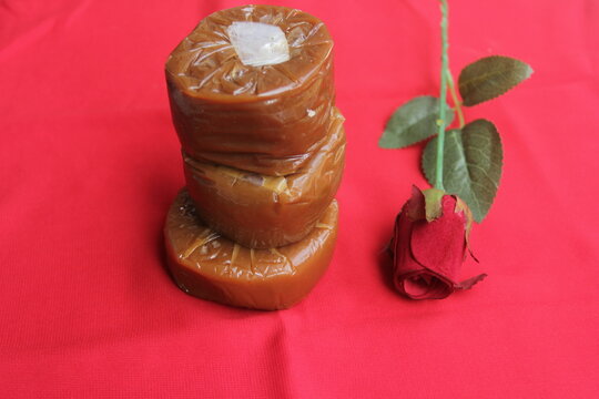 kue keranjang imlek