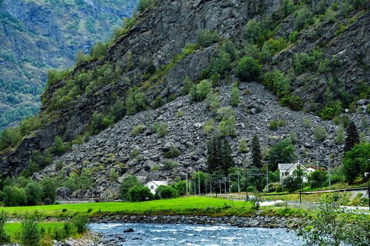 Bergsturz bei Flam