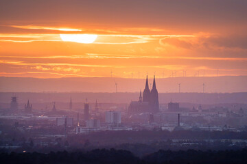 Fototapeta premium Cologne against sunset, North Rhine Westphalia, Germany
