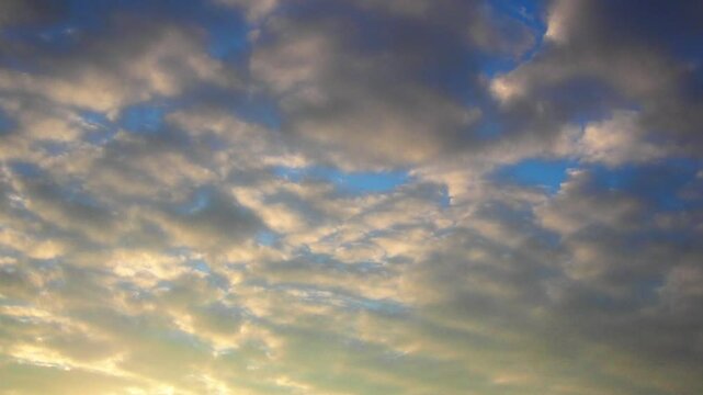 Altocumulus high cumulus heaped cloud genus that belongs mainly to stratocumuliform. Globular masses or rolls in layers or patches. Cumuliform stratocumuliform clouds, altocumulus signifies convection