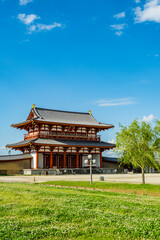 Obraz premium 朱雀門(世界遺産) 奈良県奈良市国営平城宮跡歴史公園