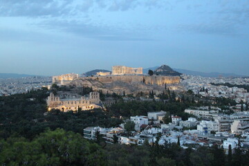Fototapeta premium ancient greek temple in Athens, Greece