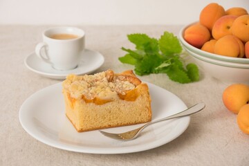 Apricot Crumble Cake with Coffee