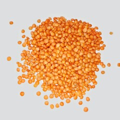 A pile of yellow peas