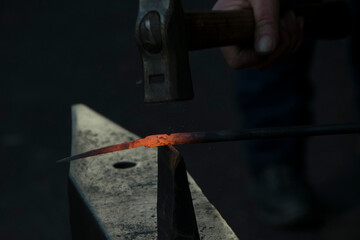 Herstellung eines Nagels