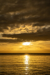 Obraz premium sunset over the sea