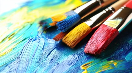 Obraz premium Oil painting brushes and applied oil paintings