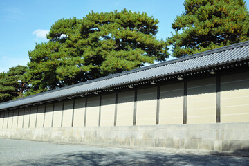 京都御所の築地塀