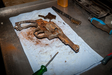 Handgun which became stone.