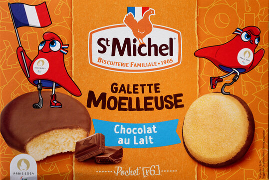 emballage en carton d'un paquet de biscuits de la marque fran&ccedil;aise St Michel 