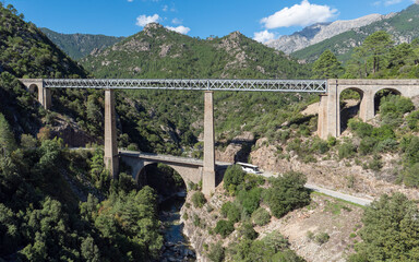 Berühmte Eisenbahnbrücke erbaut von Gustave Eiffel, Pont du Veccio, Korsika, France