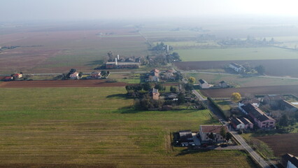 Panorama dal drone della Pianura Padana, dintorni Alessandria - Piemonte - Italia