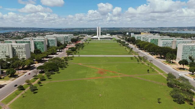 Aerial images of the Esplanada dos Minist&eacute;rios