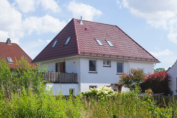 Modernes Wohngebäude, Mehrfamilienhaus, Delmenhorst, Niedersachsen, Deutschland