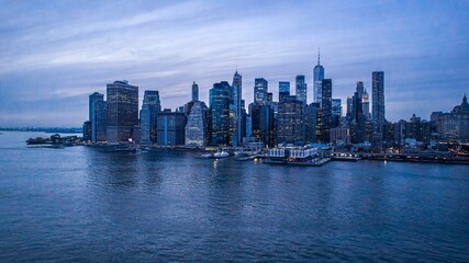 Obraz premium Aerial view of NYC skyline at dusk.