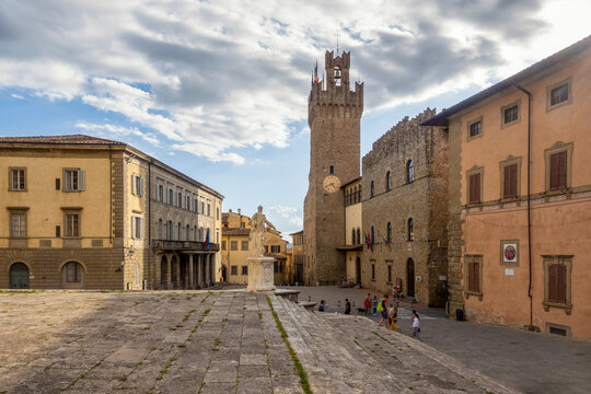 Clock tower of Palazzo Dei Priori in piazza della Liberta, Arezzo, Tuscany, Italy