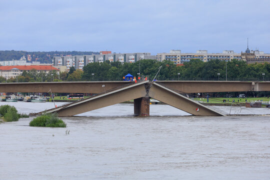 Partially collapsed Carola Bridge in Dresden on September 14, 2024, Saxony, Germany.