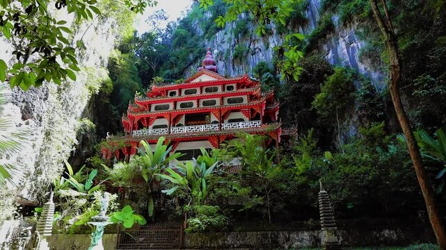Spectacular view of Sam Poh Tong temple hidden in the mountains in Ipoh, Malaysia